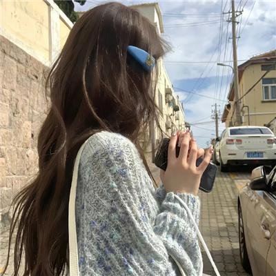 小孩好黑